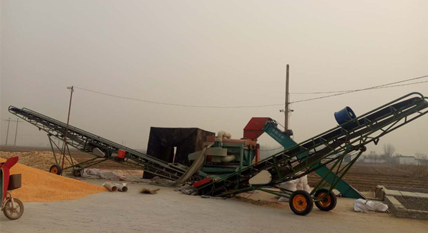 Large Corn Threshing Line Delivery to USA