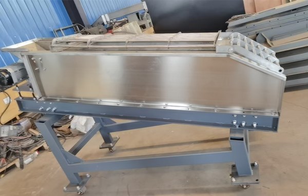 Fresh Green Corn Bracts Peeling Machine Exported to Norway