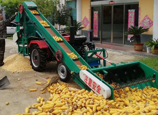 Fully Automatic Corn Threshing Machine