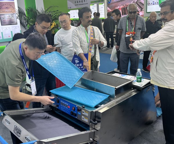 Rice Paddy Nursery Sowing Machine Semi Automatic Seeding Machine